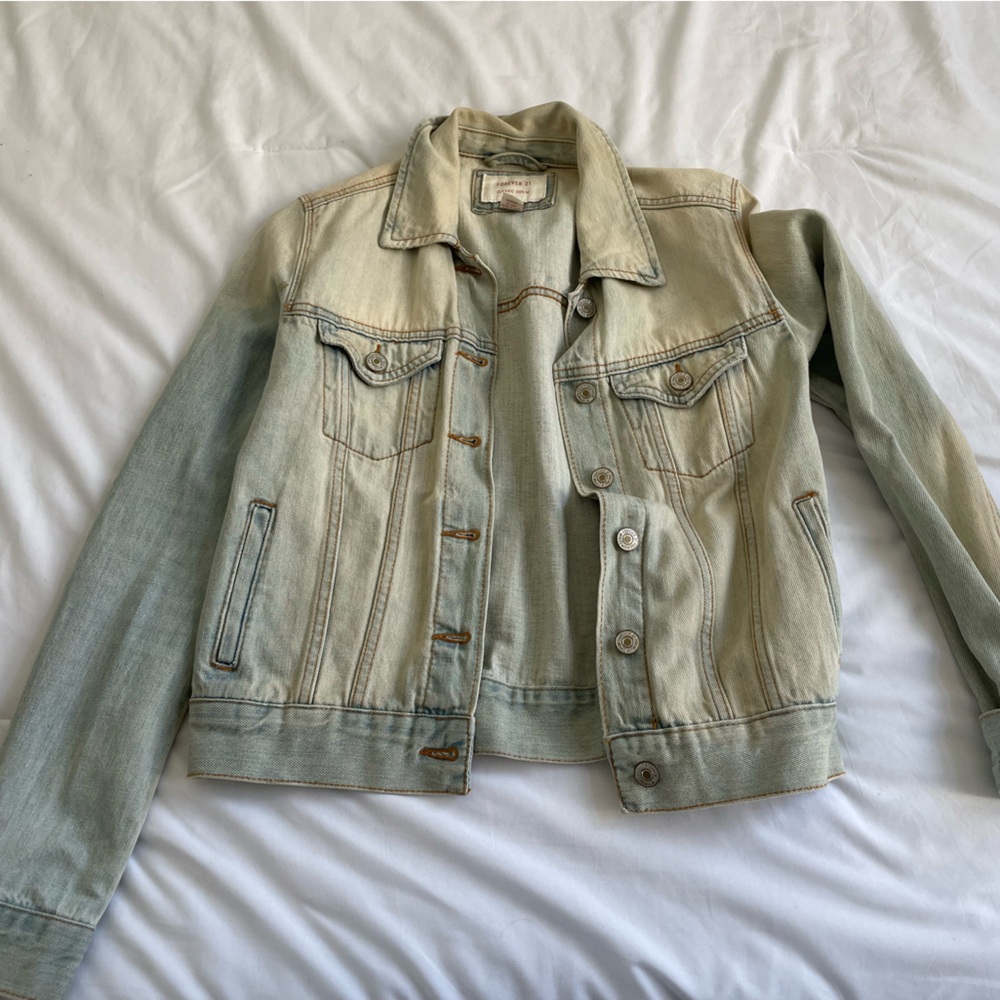 Small light blue Jean jacket from forever 21
